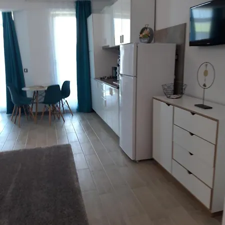 Apartment Melissa Pool & Mamaia-nord *