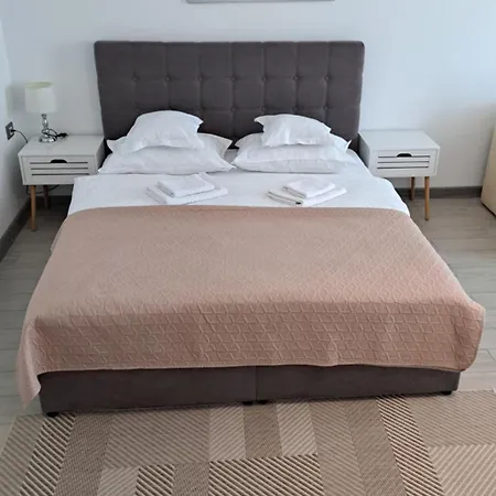 Melissa Pool & Mamaia-nord Apartment Navodari