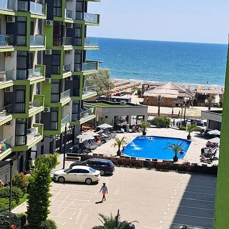 Melissa Pool & Mamaia-nord 아파트 *
