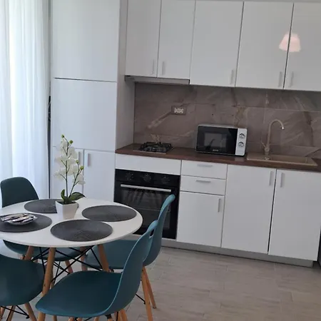 Melissa Pool & Mamaia-nord Navodari