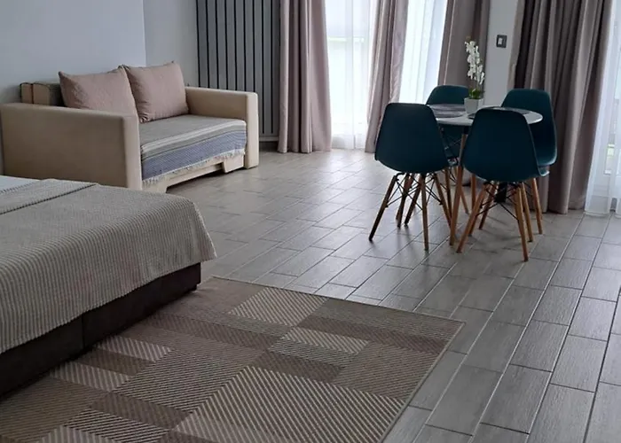 Melissa Pool & Mamaia-nord