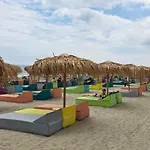 Melissa Pool & Mamaia-nord Apartment Navodari