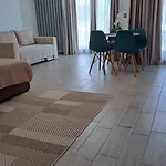 Melissa Pool & Mamaia-nord Navodari