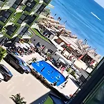 Melissa Pool & Mamaia-nord Navodari