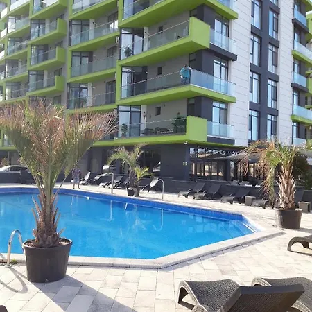 Melissa Pool & Mamaia-nord Apartment
