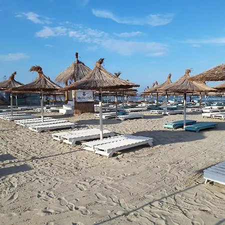 Melissa Pool & Mamaia-nord דירה *