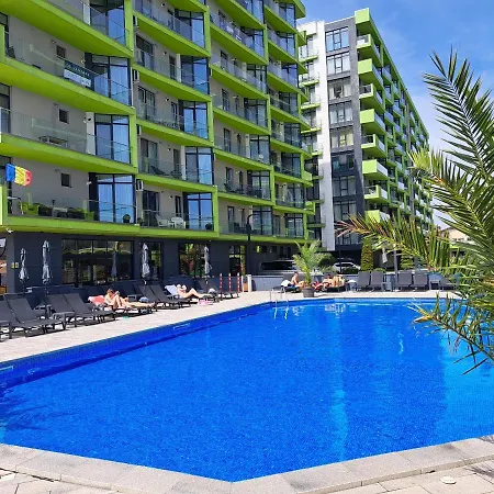 Melissa Pool & Mamaia-nord Lägenhet *