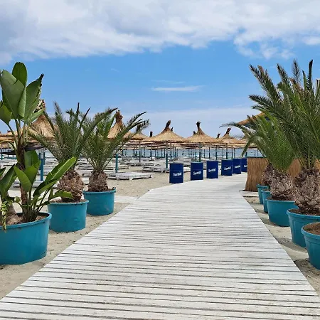 Melissa Pool & Mamaia-nord Lägenhet Năvodari