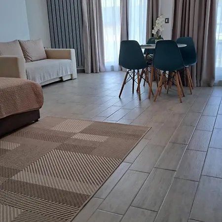 Melissa Pool & Mamaia-nord Navodari