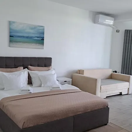 Melissa Pool & Mamaia-nord Apartment Navodari