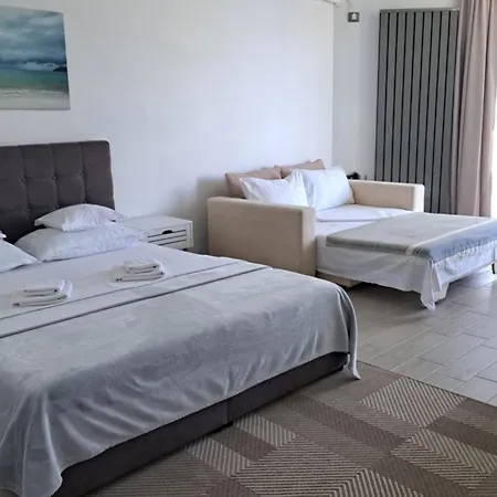 Melissa Pool & Mamaia-nord