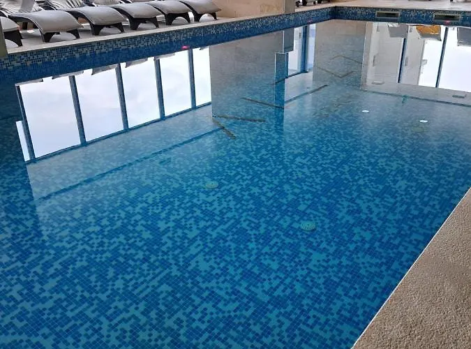 Melissa Pool & Mamaia-nord