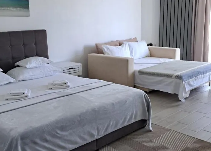 Melissa Pool & Mamaia-nord